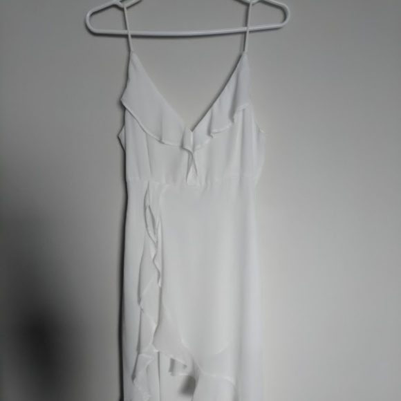 Forever 21- White Dress - Picture 2 of 7